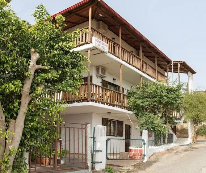 Monemvasia Green Apartments
