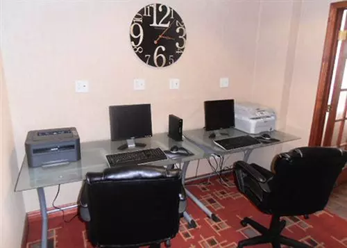 Clarion Hotel Buffalo Airport