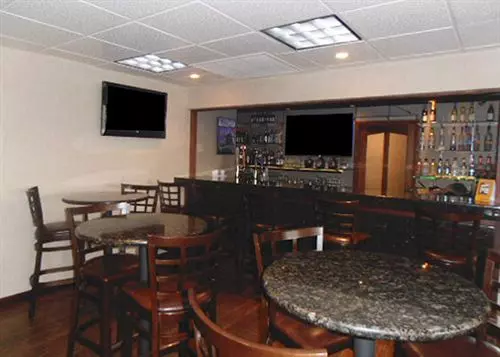 Clarion Hotel Buffalo Airport