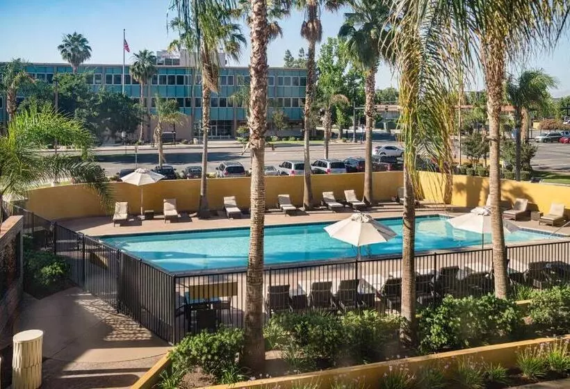 酒店 Bakersfield Marriott At The Convention Center