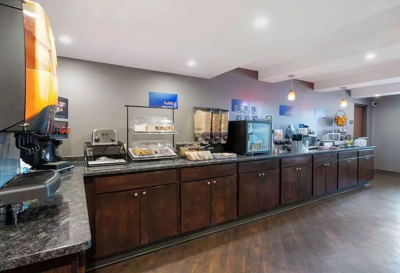 酒店 Best Western University Inn At Valparaiso