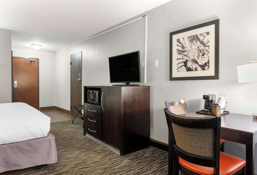 בית מלון כפרי Best Western University Inn At Valparaiso