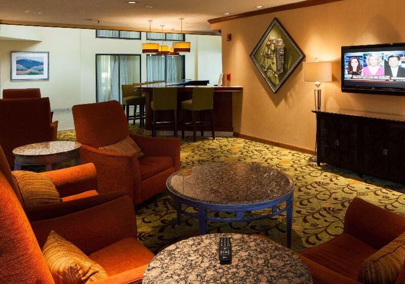 Crowne Plaza Hotel Hickory, An Ihg