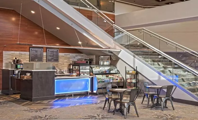 Отель Crowne Plaza Suites Msp Airport   Mall Of America, An Ihg