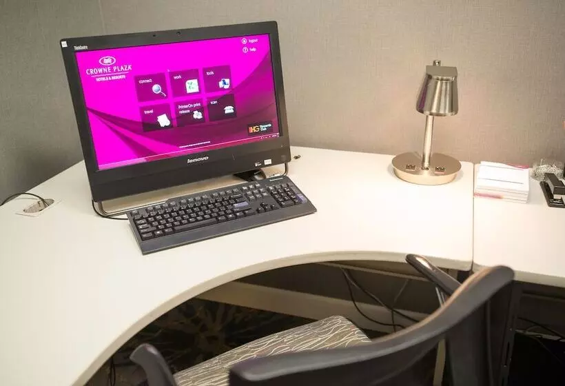 Отель Crowne Plaza Suites Msp Airport   Mall Of America, An Ihg