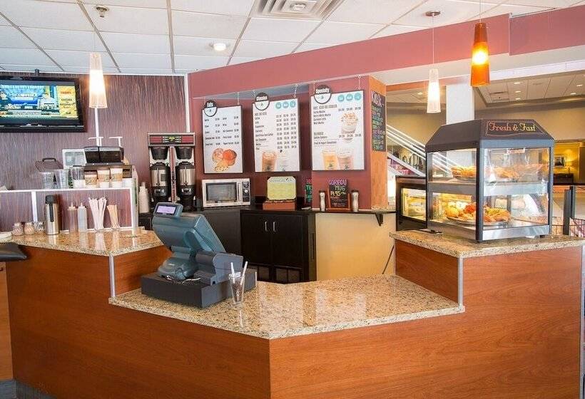 فندق Crowne Plaza Suites Msp Airport Mall Of America, An Ihg