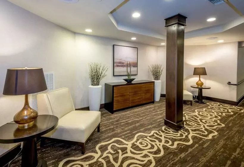 Doubletree By Hilton Hotel Montgomery Downtown