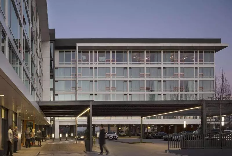 Отель Eastlund, Best Western Premier Collection