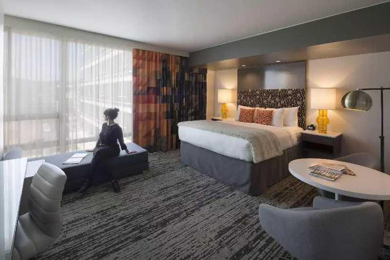 Отель Eastlund, Best Western Premier Collection