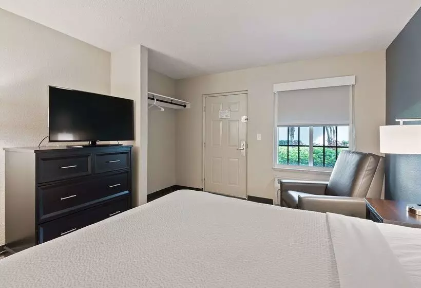 酒店 Extended Stay America Suites  Miami  Airport  Blue Lagoon