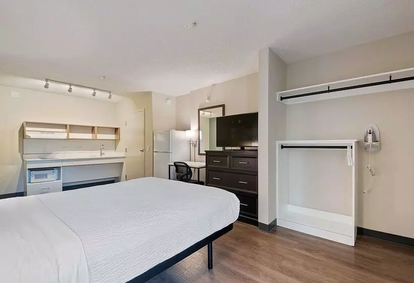 酒店 Extended Stay America Suites  Miami  Airport  Blue Lagoon