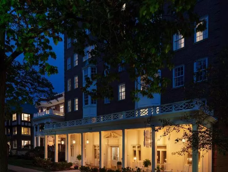 هتل Graduate By Hilton Evanston