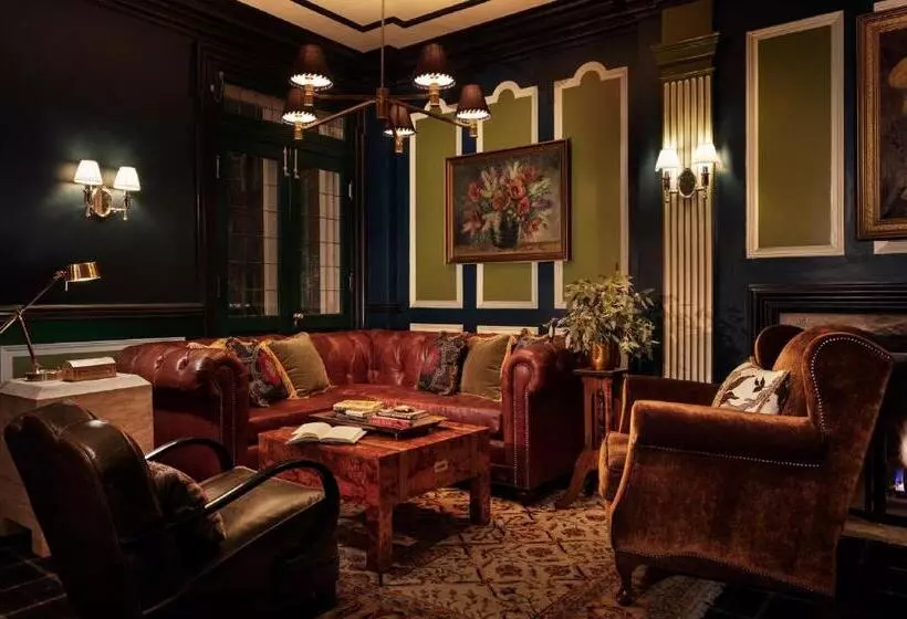 هتل Graduate By Hilton Evanston