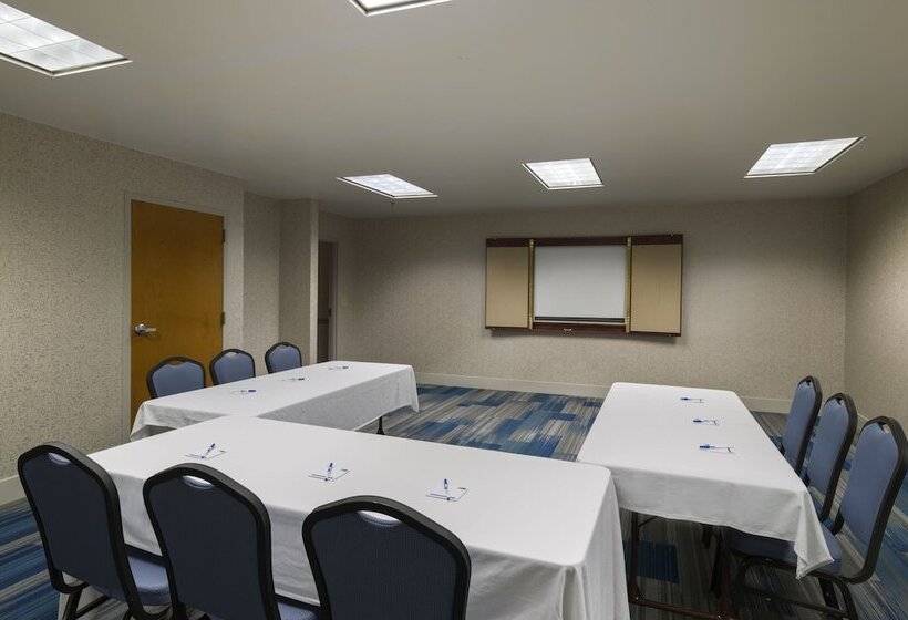 فندق Holiday Inn Express Hershey Harrisburg Area, An Ihg