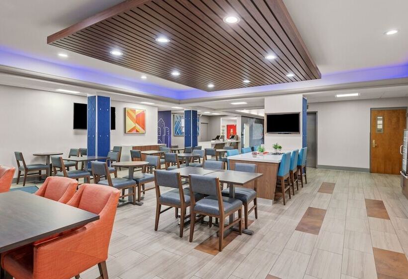 فندق Holiday Inn Express Hershey Harrisburg Area, An Ihg