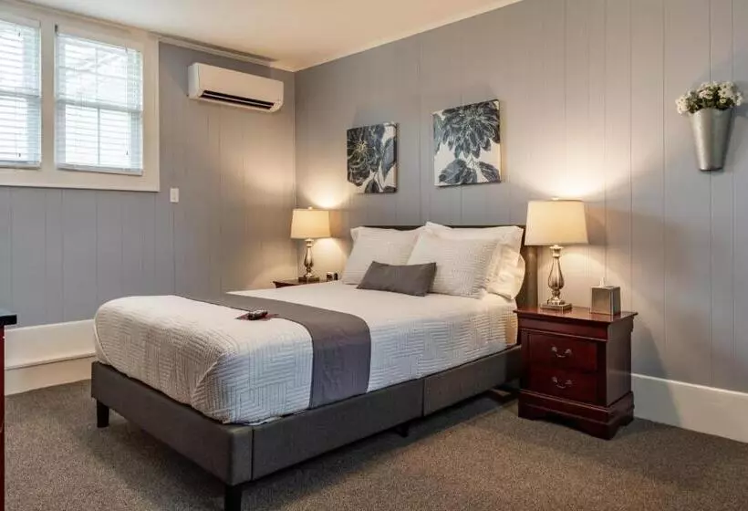 호텔 Homestead Inn