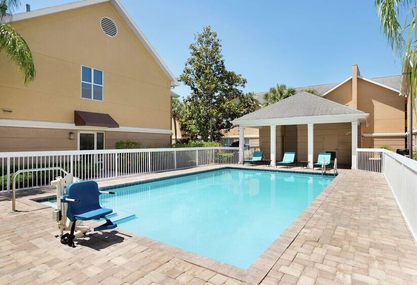 ホテル Homewood Suites By Hilton St. Petersburg Clearwater