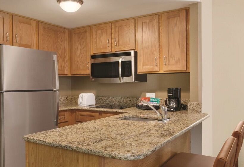 فندق Homewood Suites By Hilton Harrisburg West Hershey Area