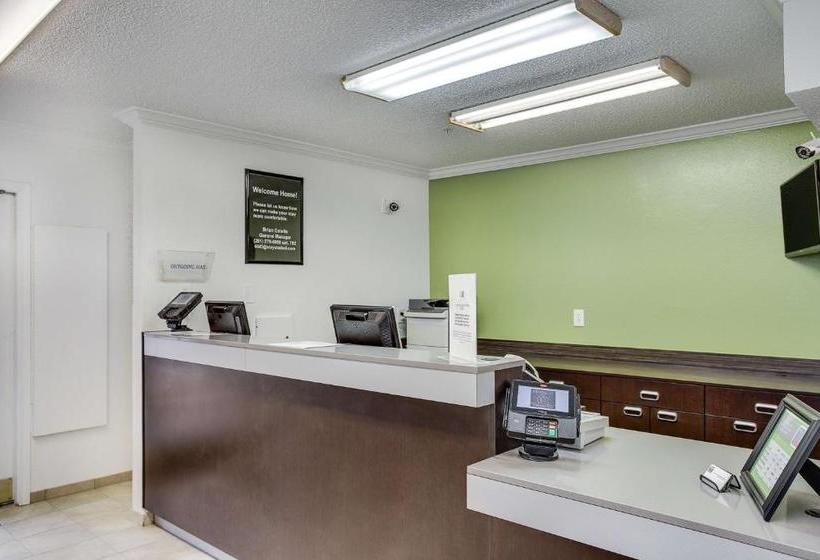 Отель Studio 6 Houston, Tx  West  Katy  Energy Corridor