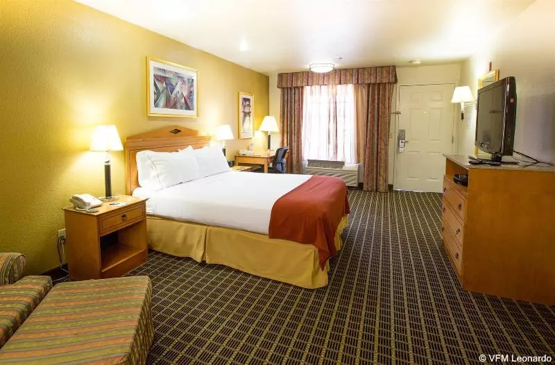 Surestayplus Hotel By Best Western San Jose Central City