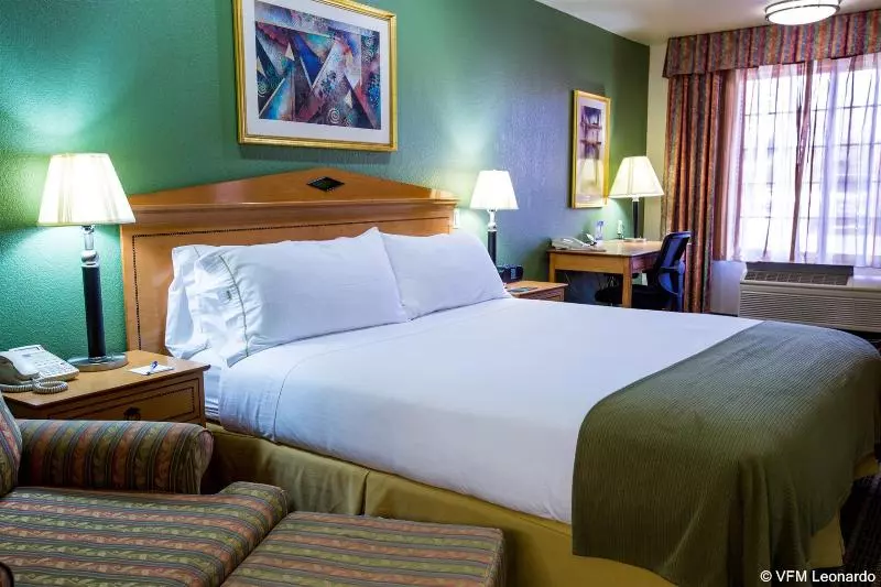 Surestayplus Hotel By Best Western San Jose Central City