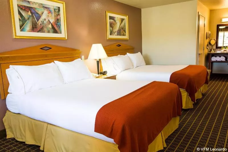 Surestayplus Hotel By Best Western San Jose Central City