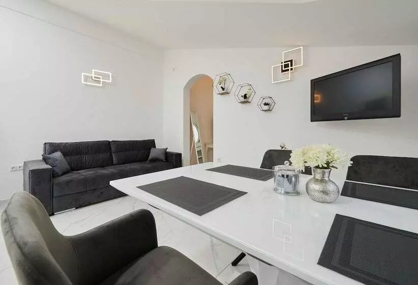 Apartmani Knezovic
