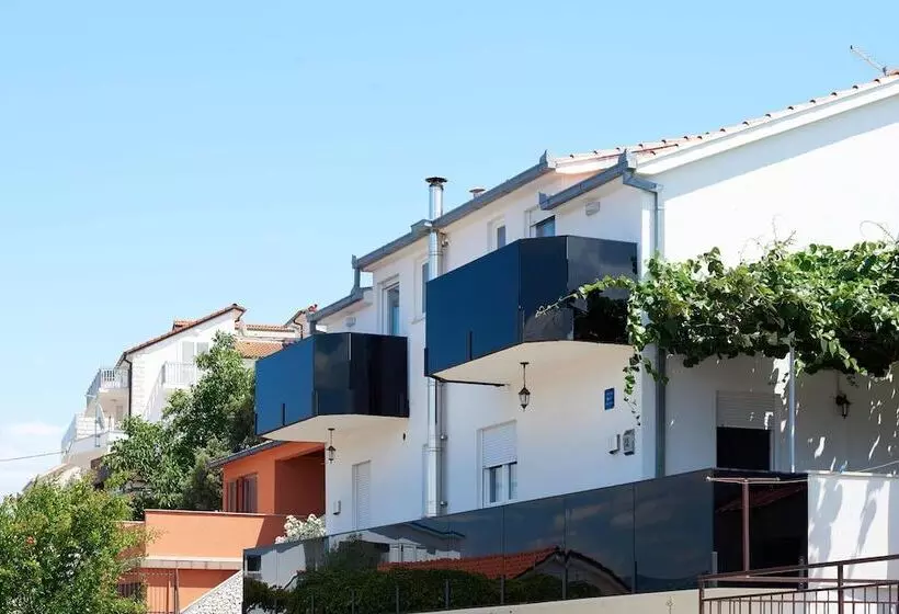 Apartmani Knezovic