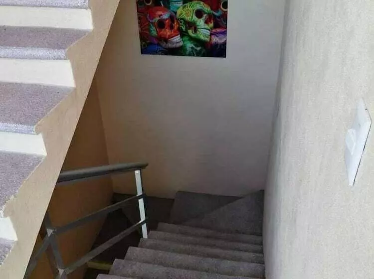 El Cihualteco Hotel Restaurante Bar