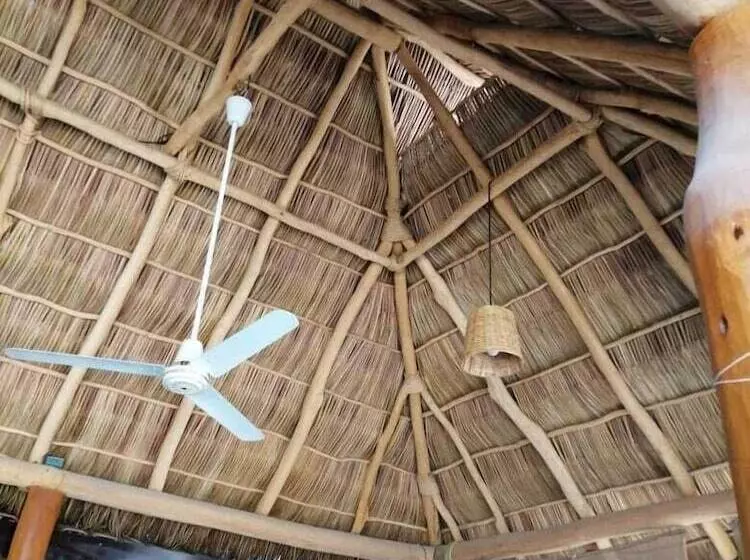 El Cihualteco Hotel Restaurante Bar