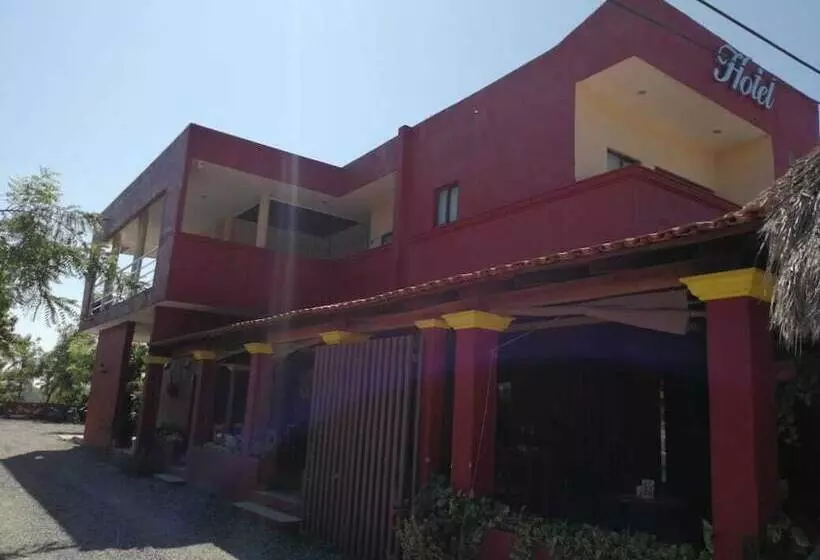 El Cihualteco Hotel Restaurante Bar