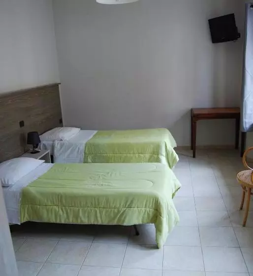 Hotelli Albergo Della Posta