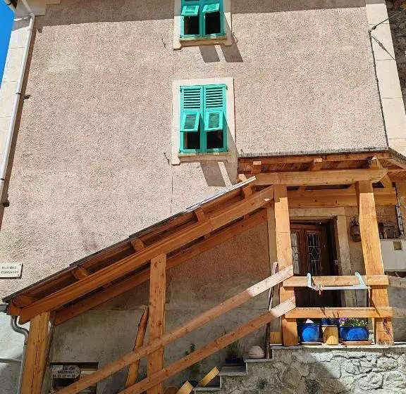 Aamiaismajoitus (B&B) La Petite étoile D Hôtes En Mercantour