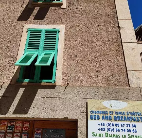 Aamiaismajoitus (B&B) La Petite étoile D Hôtes En Mercantour