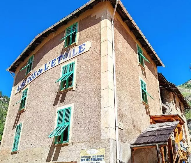Aamiaismajoitus (B&B) La Petite étoile D Hôtes En Mercantour