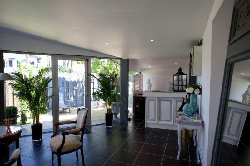 ベッドアンドブレックファースト Le Comptoir Des Sables