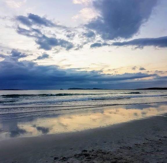 هتل The Viking House