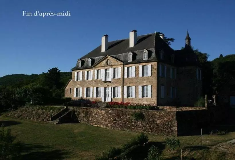 ペンション Château De La Grèze