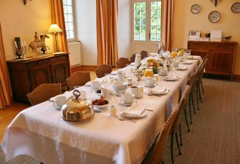 ペンション Château De La Grèze