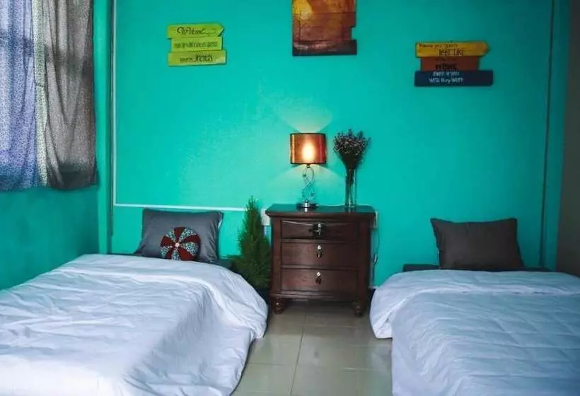 پانسیون Deja Vu Homestay