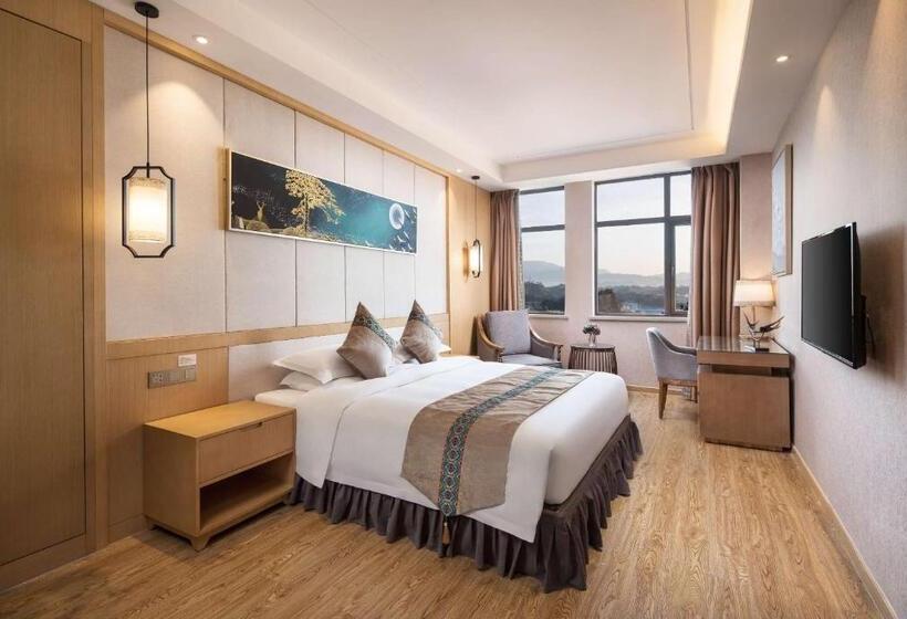 בית מלון כפרי Ramada Plaza By Wyndham Enshi