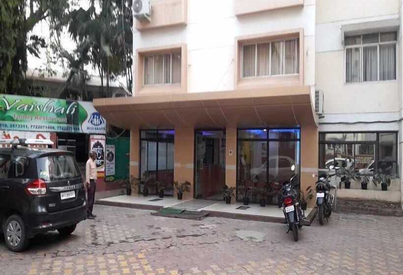 هتل Vaishali