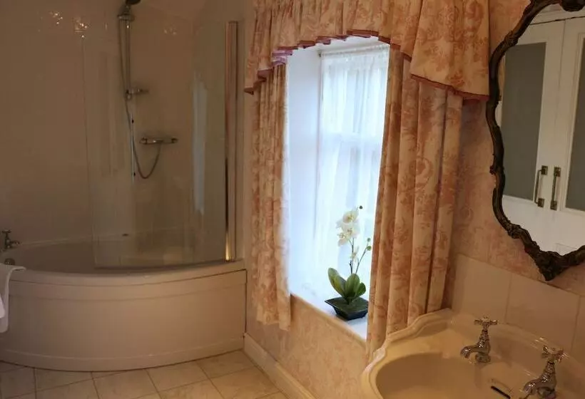 Aamiaismajoitus (B&B) The Grange