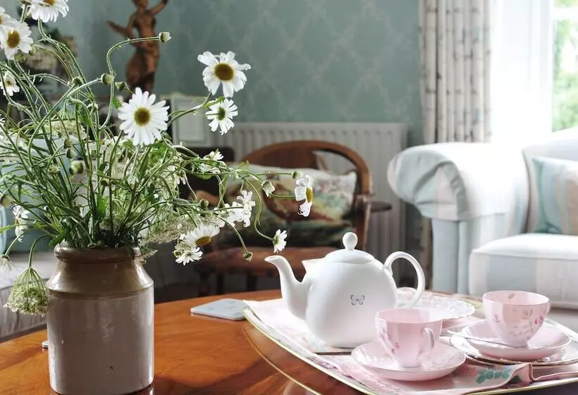 Aamiaismajoitus (B&B) The Grange