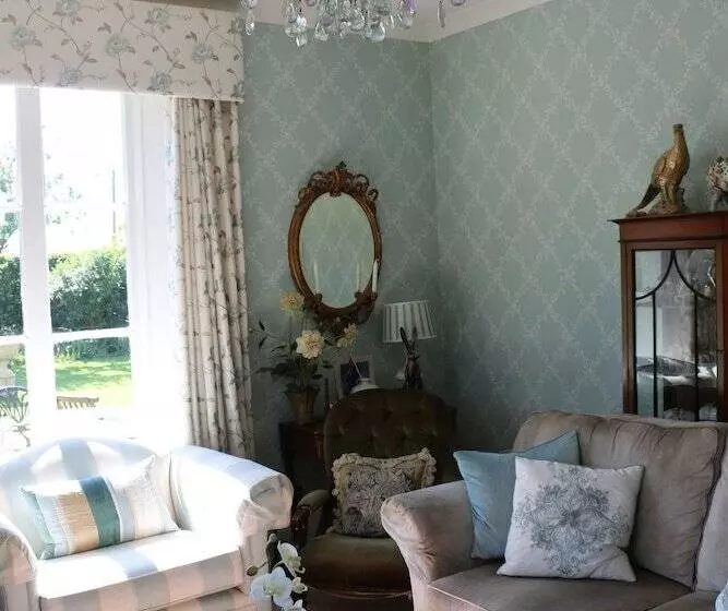 Aamiaismajoitus (B&B) The Grange