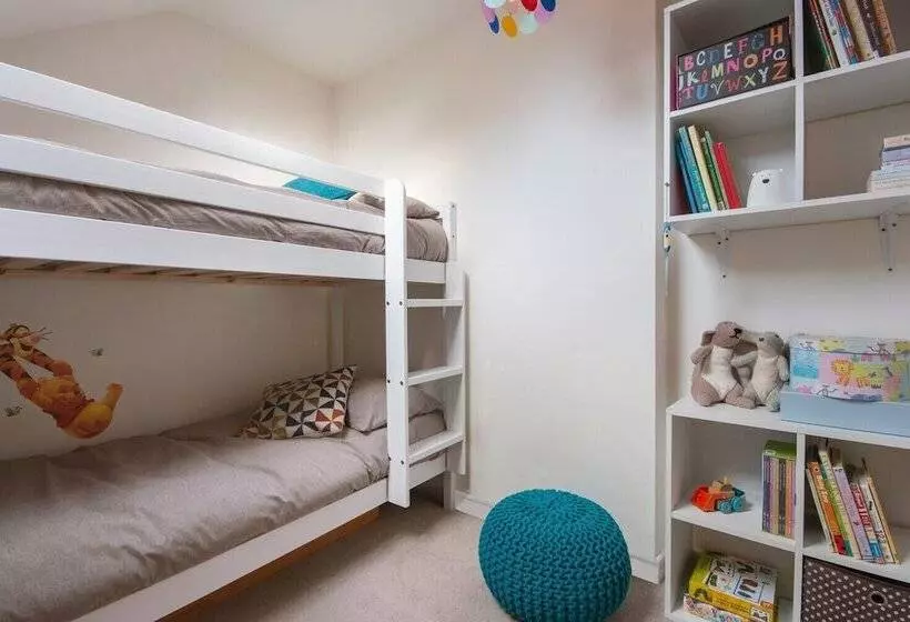 Church Cottage West Down, Sleeps 6 7, Dog Friendly