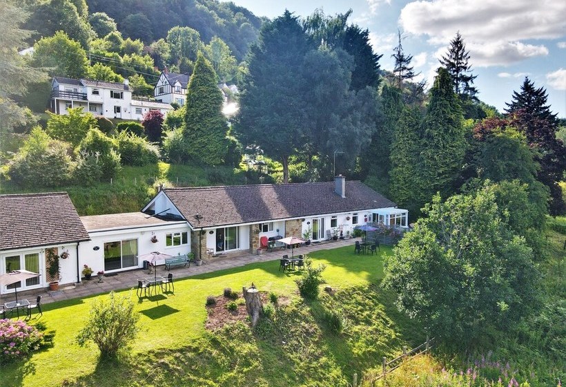 Paddocks Holiday Cottages Mimosa