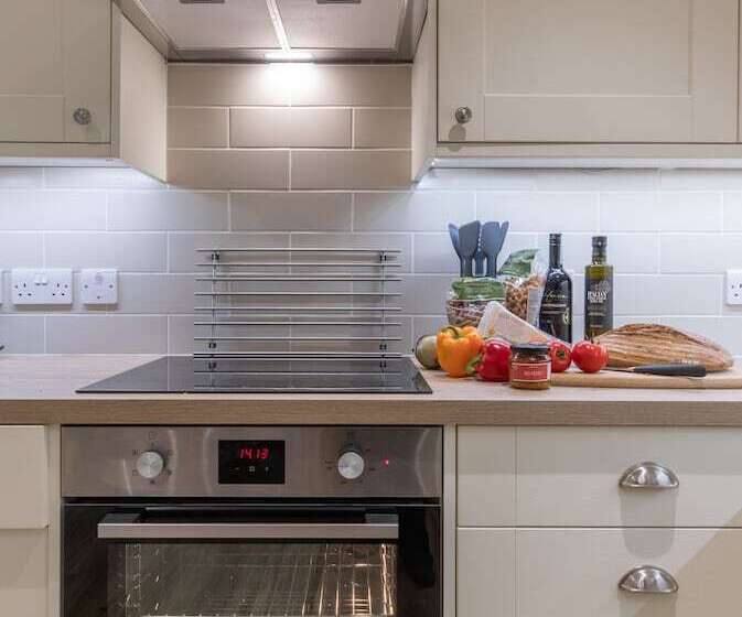 71 Micklegate   Trinity Cottage