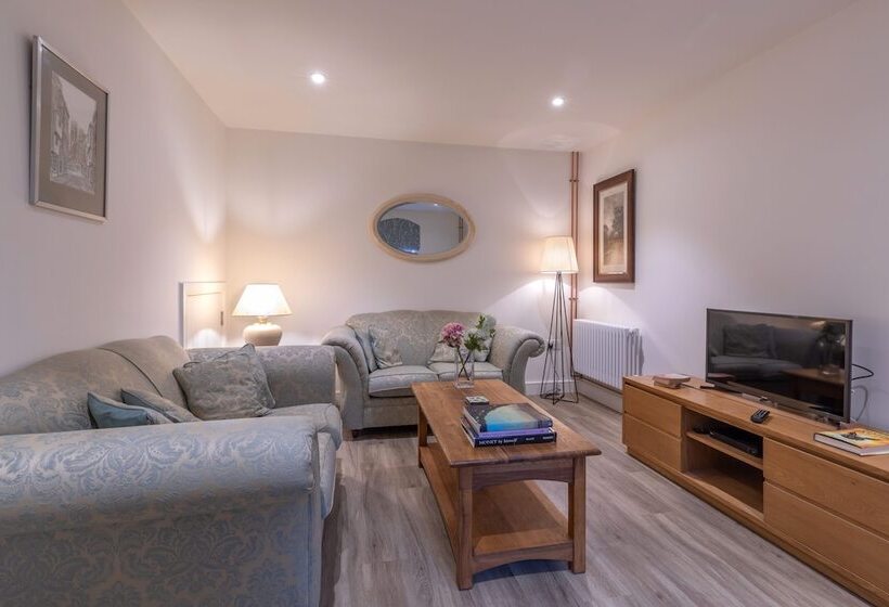 71 Micklegate   Trinity Cottage