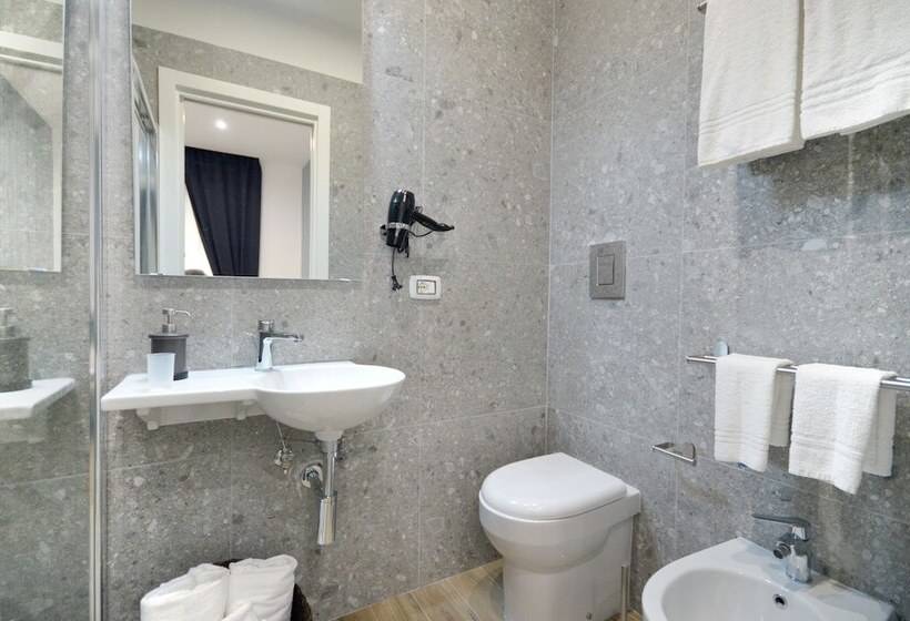 تختخواب و صبحانه Napoliseason Rooms And Breakfast